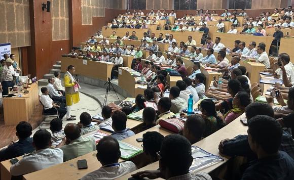 Interaction of the Hon' ble Minister Education with the teachers during the Secondary level Science teachers training program at